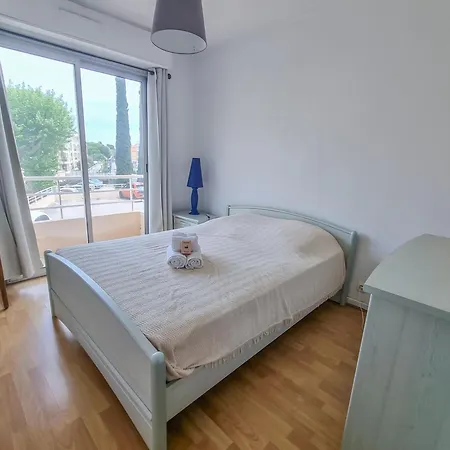 Les Tournesols Apartment Hyeres Exterior photo